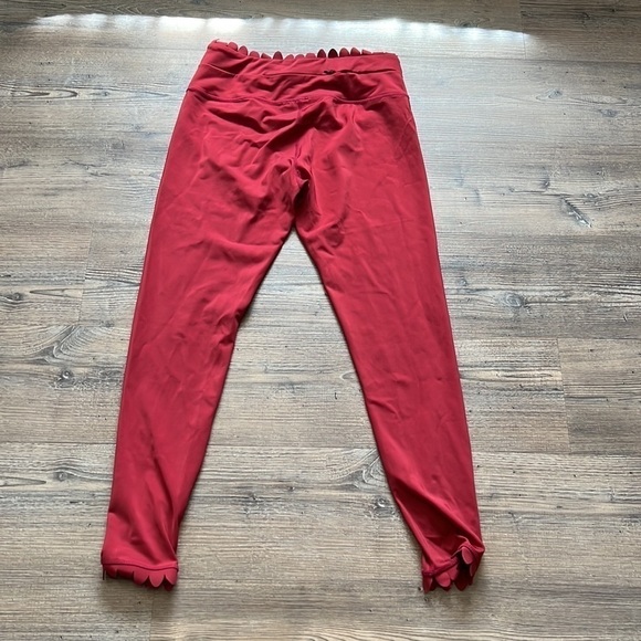 Electric Yoga Women’s L Activewear Scalloped Tummy Control Leggings Quick Dry - Picture 8 of 11